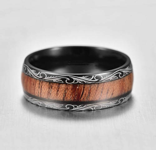 Mens Titanium Celtic Wood Design Wedding Band. Ring Size 6,7,8,9,10,11,12,13